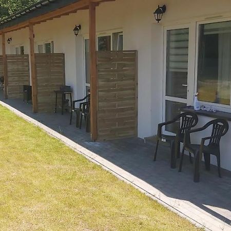Willa Wieniotowo Apartamenty Przy Lesie I Plazy Ap Am Wald Und Strand Ustronie Morskie Eksteriør billede