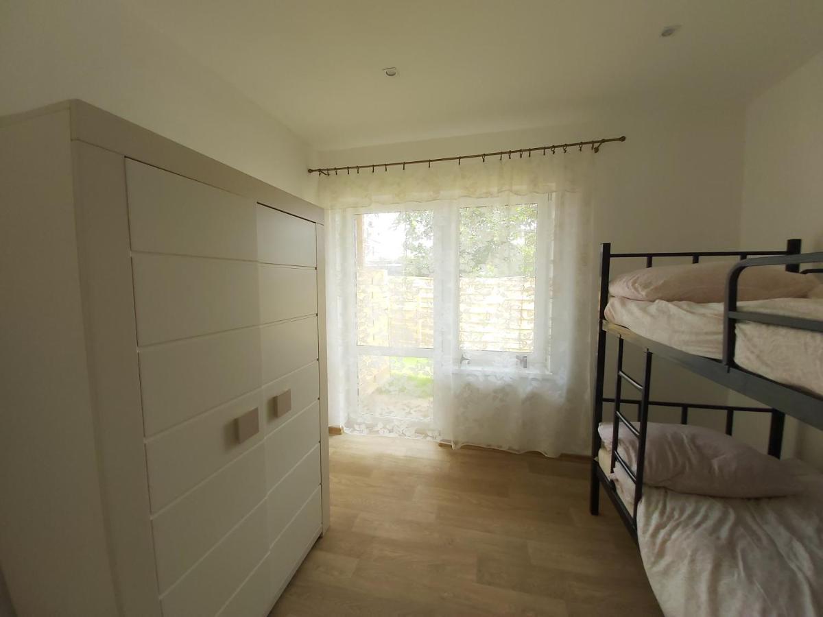Willa Wieniotowo Apartamenty Przy Lesie I Plazy Ap Am Wald Und Strand Ustronie Morskie Eksteriør billede