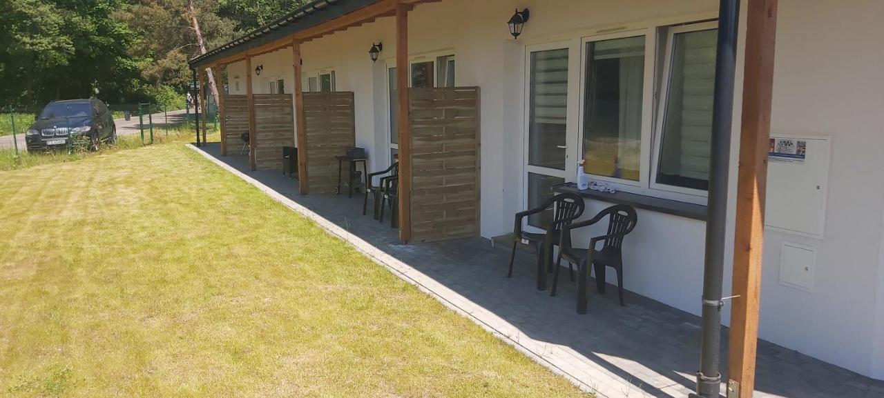 Willa Wieniotowo Apartamenty Przy Lesie I Plazy Ap Am Wald Und Strand Ustronie Morskie Eksteriør billede