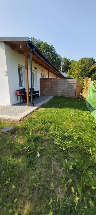 Willa Wieniotowo Apartamenty Przy Lesie I Plazy Ap Am Wald Und Strand Ustronie Morskie Eksteriør billede