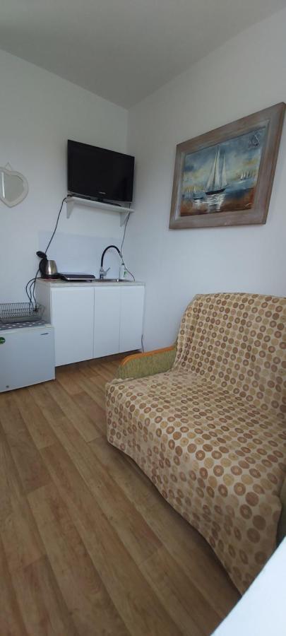 Willa Wieniotowo Apartamenty Przy Lesie I Plazy Ap Am Wald Und Strand Ustronie Morskie Eksteriør billede