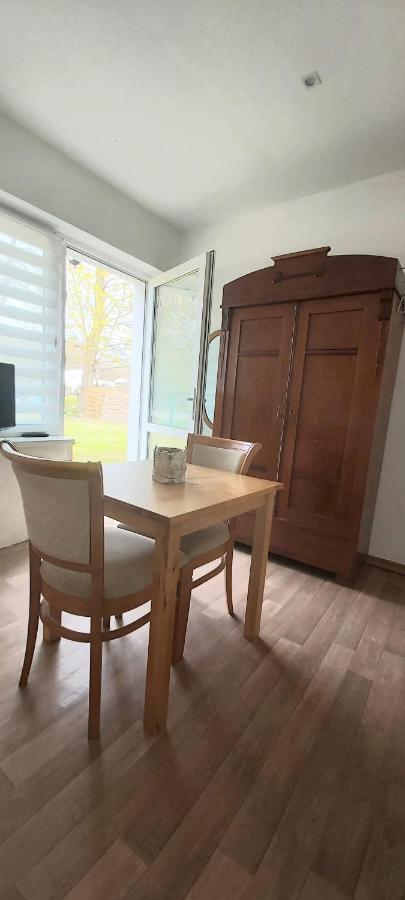 Willa Wieniotowo Apartamenty Przy Lesie I Plazy Ap Am Wald Und Strand Ustronie Morskie Eksteriør billede