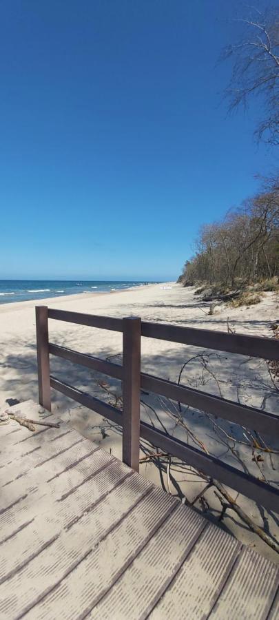 Willa Wieniotowo Apartamenty Przy Lesie I Plazy Ap Am Wald Und Strand Ustronie Morskie Eksteriør billede