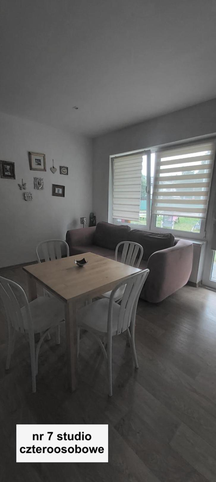 Willa Wieniotowo Apartamenty Przy Lesie I Plazy Ap Am Wald Und Strand Ustronie Morskie Eksteriør billede