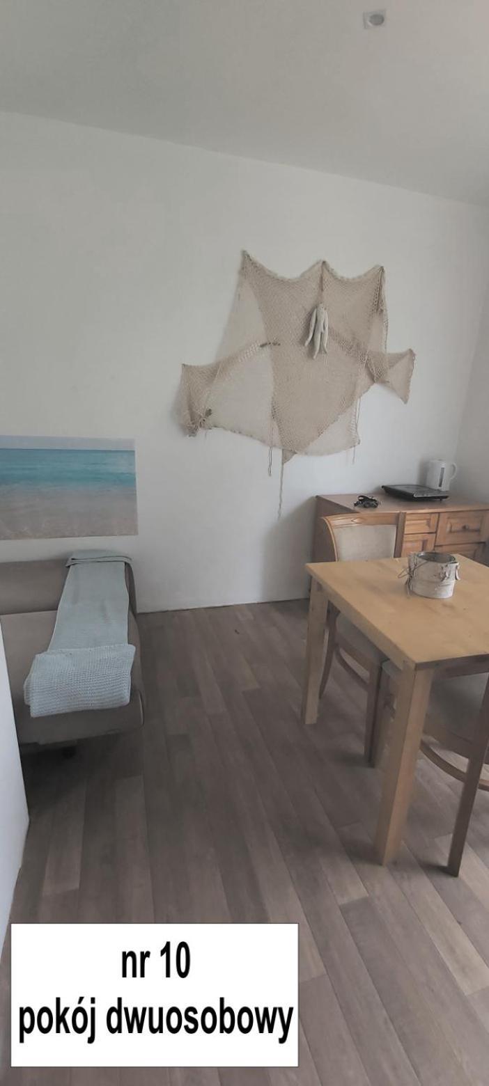 Willa Wieniotowo Apartamenty Przy Lesie I Plazy Ap Am Wald Und Strand Ustronie Morskie Eksteriør billede