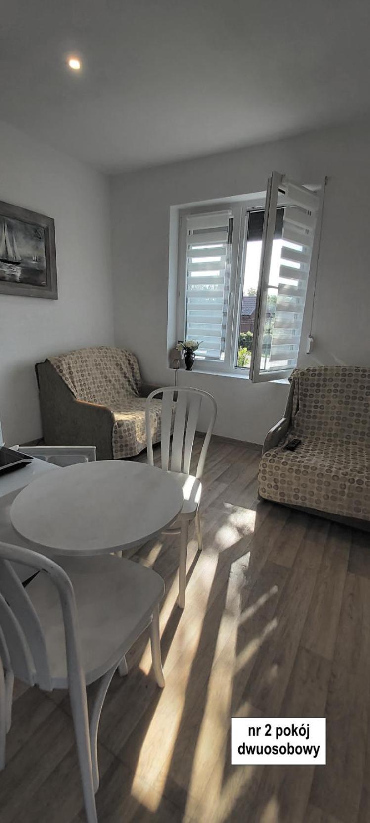 Willa Wieniotowo Apartamenty Przy Lesie I Plazy Ap Am Wald Und Strand Ustronie Morskie Eksteriør billede